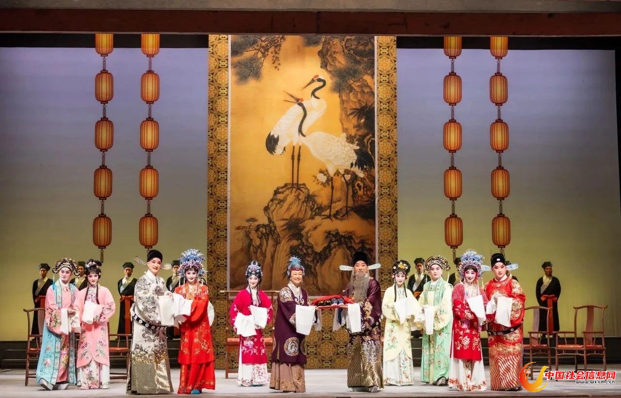 《五女拜寿》剧照